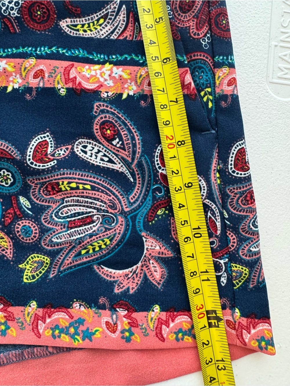 LOFT Paisley Print Tie Waist Shorts Navy Coral Size 0 Boho Summer - Picture 10 of 10